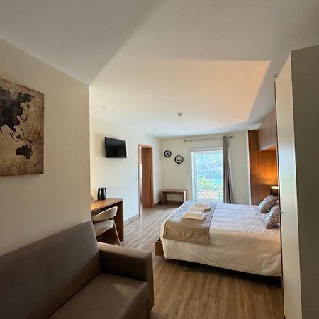 Estrela Do Geres - Casa Fernandes Bed & Breakfast Outeiro  Exterior photo