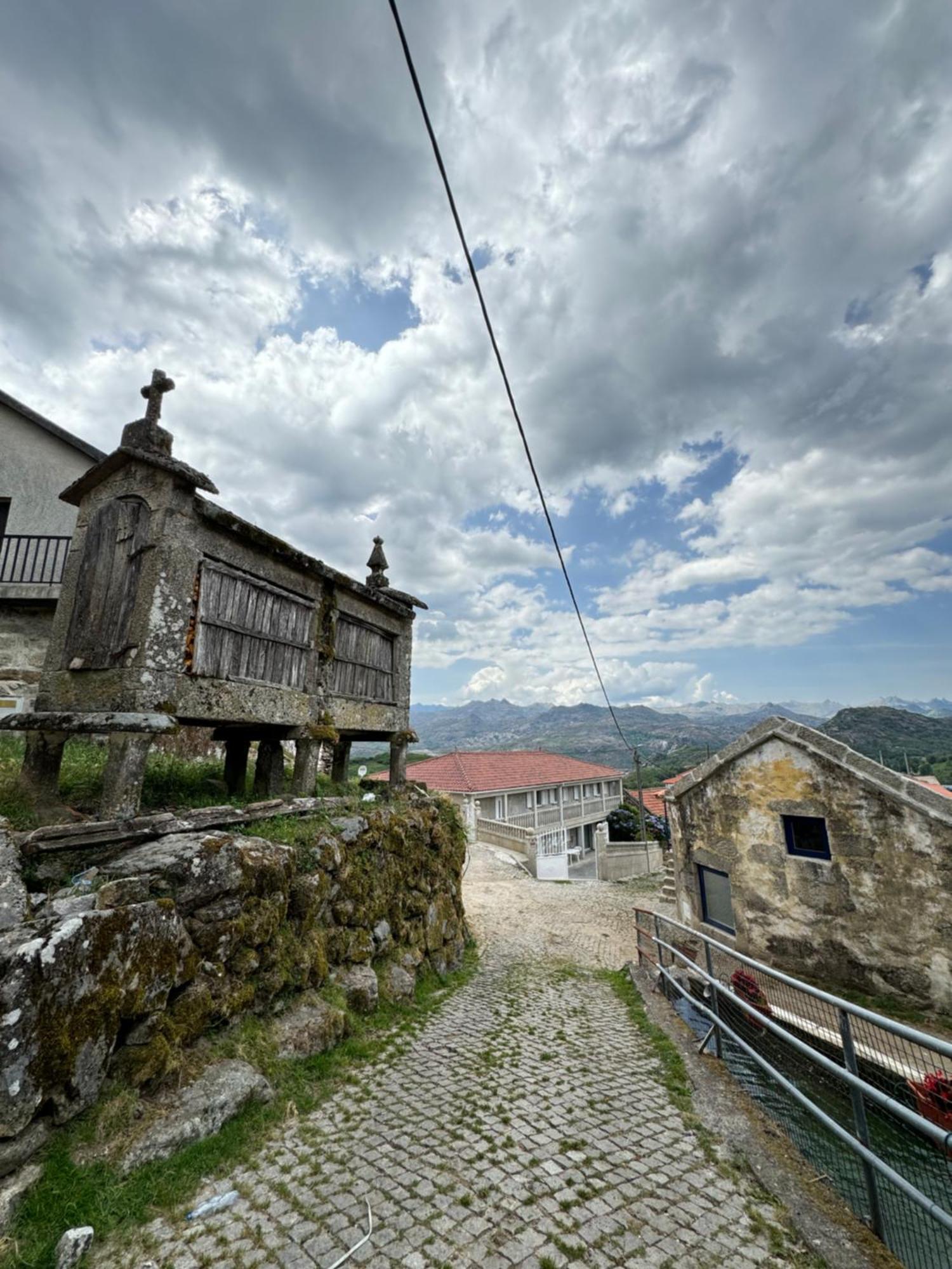 Estrela Do Geres - Casa Fernandes Bed & Breakfast Outeiro  Exterior photo