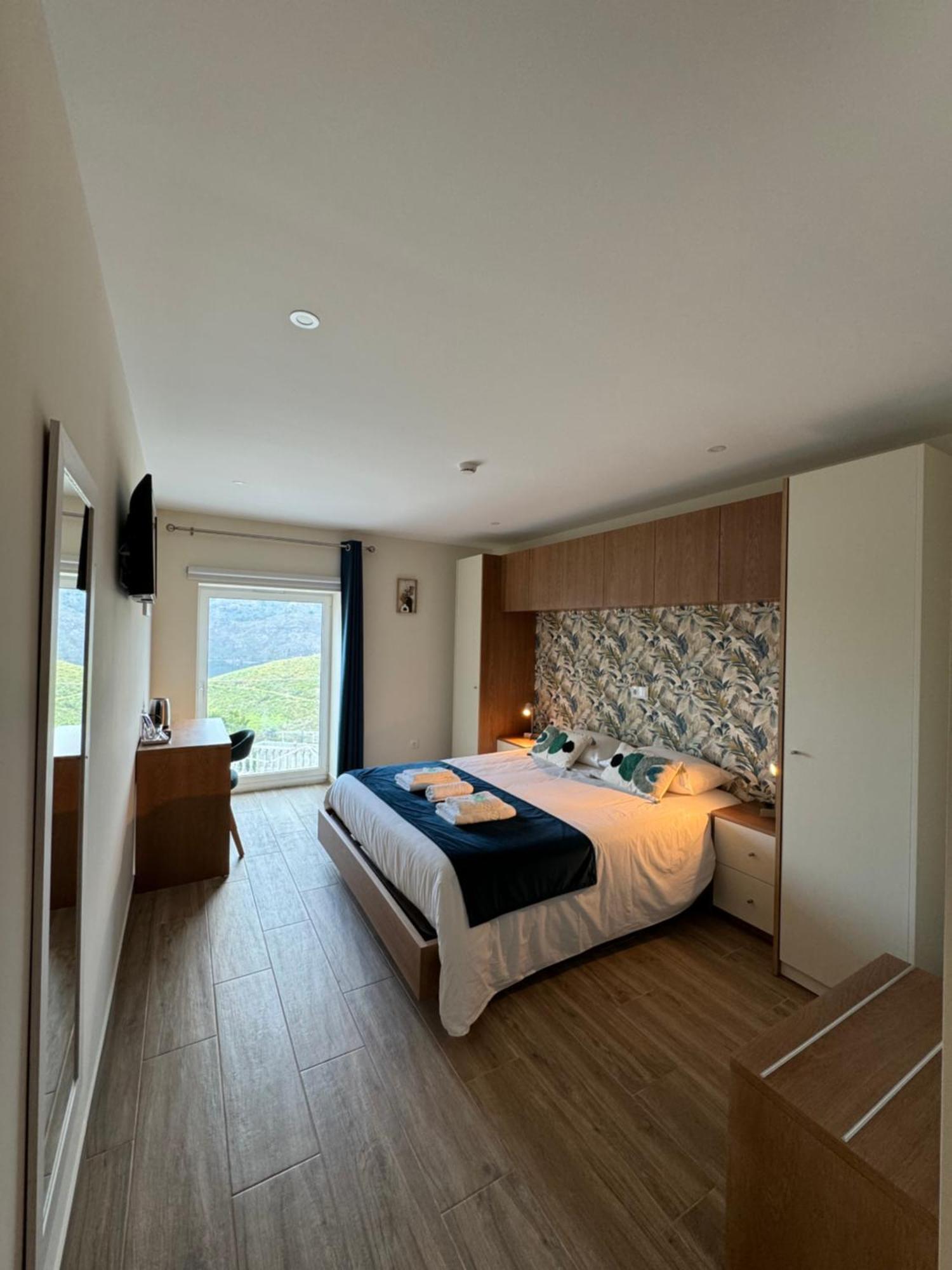 Estrela Do Geres - Casa Fernandes Bed & Breakfast Outeiro  Exterior photo